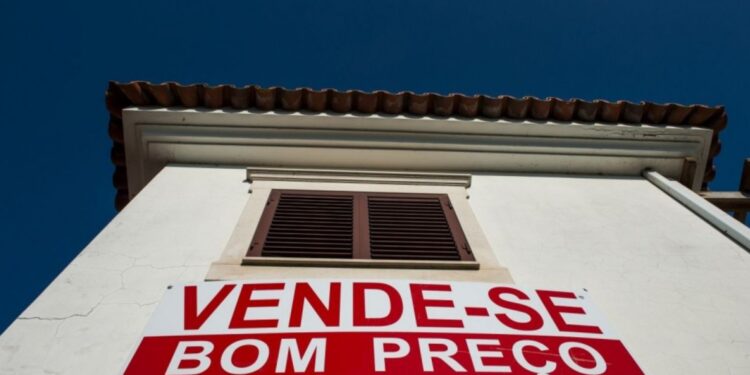 Dinâmica do mercado imobiliário faz disparar receitas das câmaras com IMT