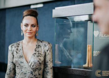 Uma carreira no cinema que se liga com Ewan McGregor e Idris Elba