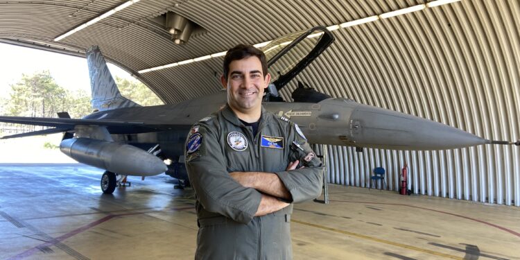 F-16 de Monte Real vão estar sempre ao lado do Papa nos céus de Portugal